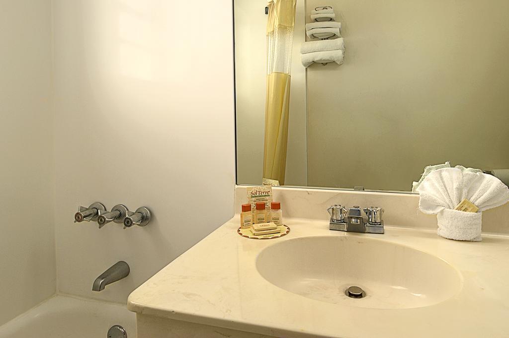 Фото The Seagull Hotel Miami Beach 2*