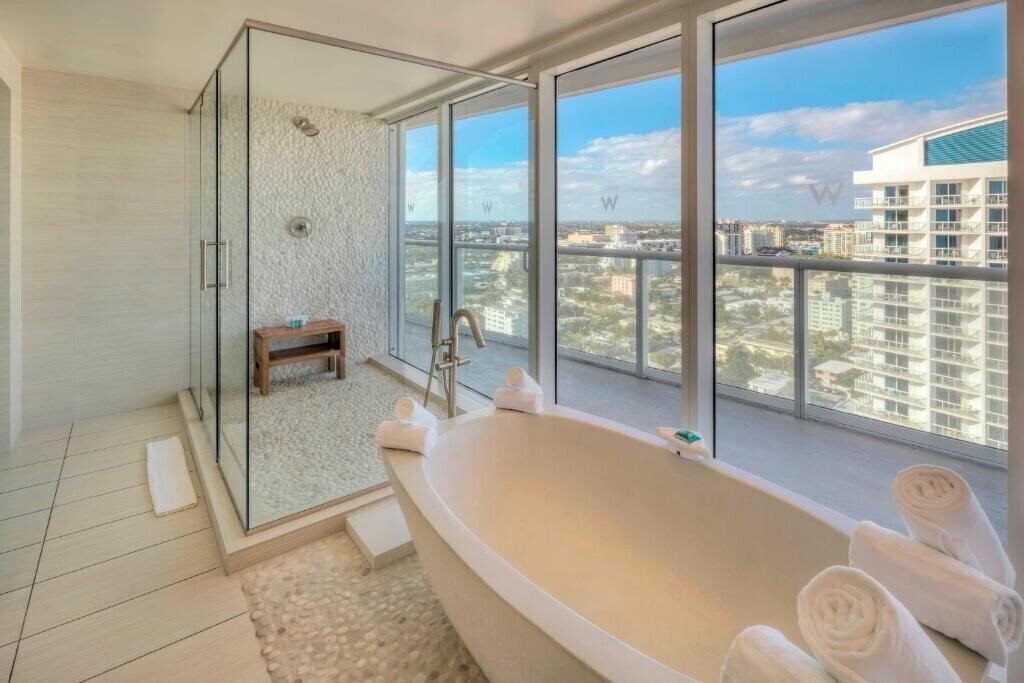 Фотография W Fort Lauderdale Hotel & Residences (Superior First) 5*