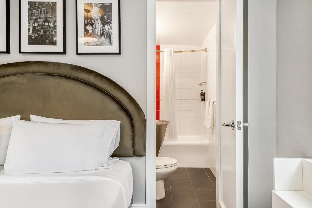 Фотография Paramount Hotel New York 4*