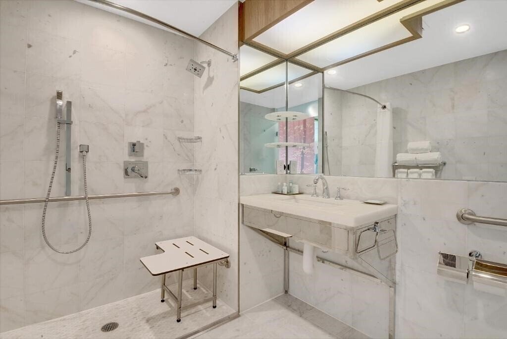 Картинка Wyndham Garden Brooklyn Sunset 4*