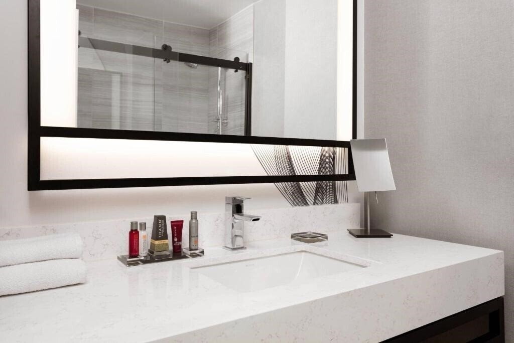 Фотография New York Marriott Downtown 4*