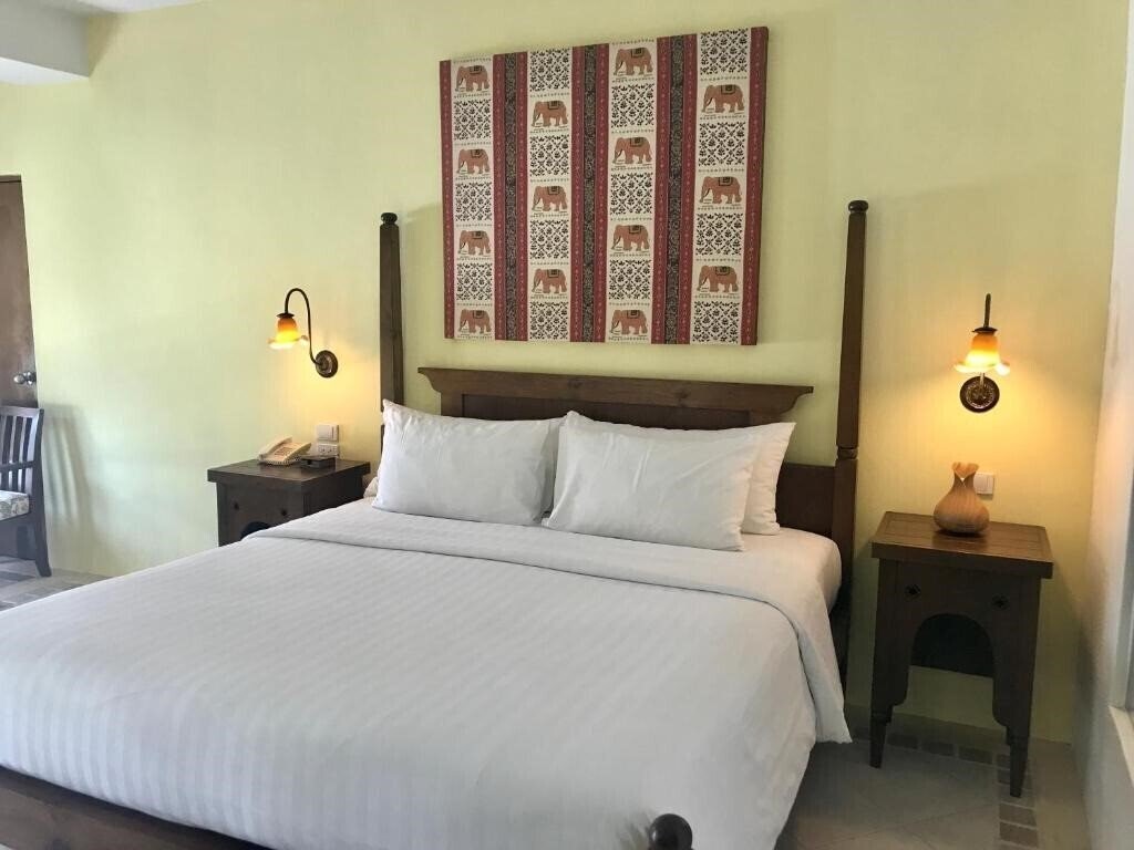 Изображение Aonang Colors Hotel Krabi 3*
