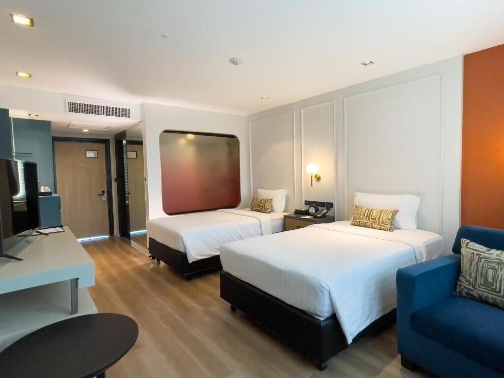 Фото A-One Bangkok Hotel 4*