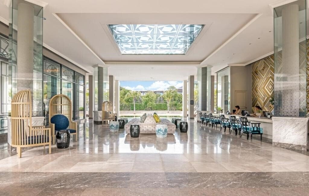 Фото U Sathorn Bangkok 5*