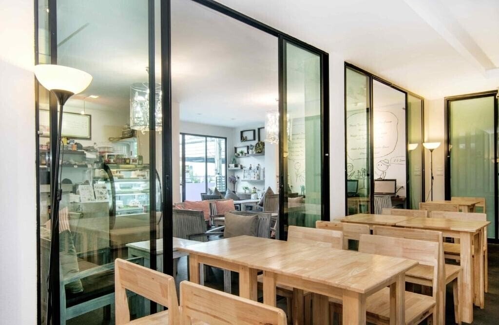 Фотография Phoenix Hotel 3*