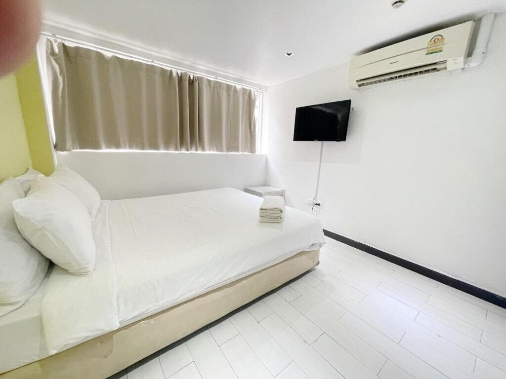 Отель Nantra Ekamai Hotel 3*
