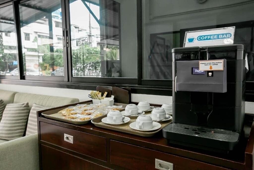 Изображение Annex Lumpini Bangkok 3*