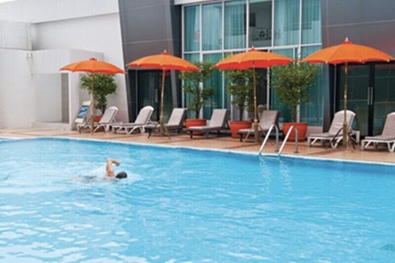 Отель Avana Grand Hotel 3*