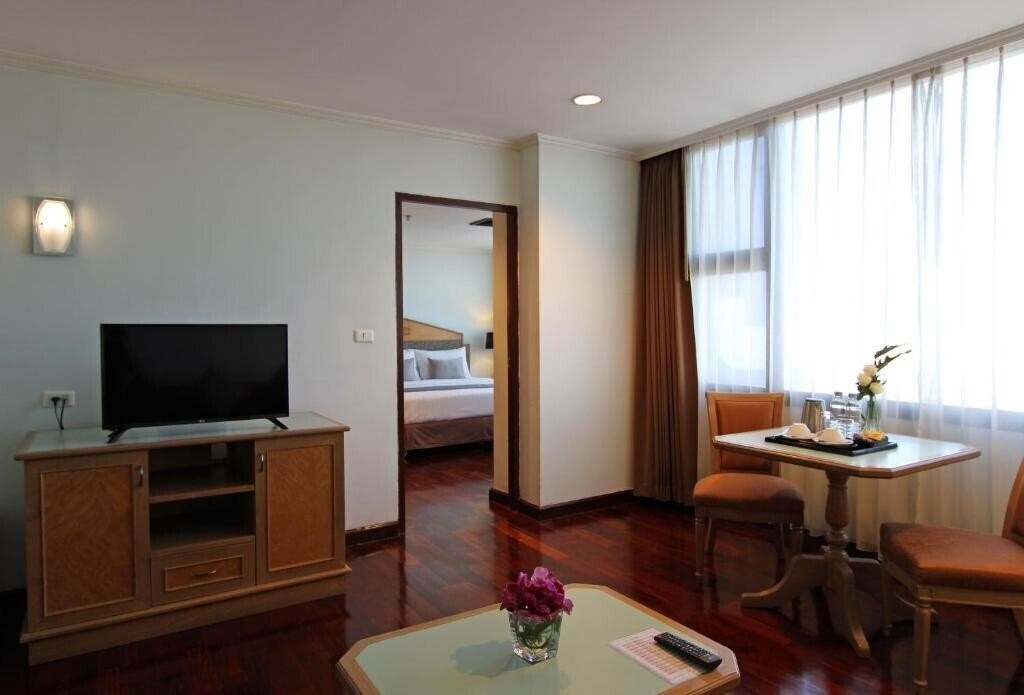 Картинка Grand Tower Inn Rama VI 3*