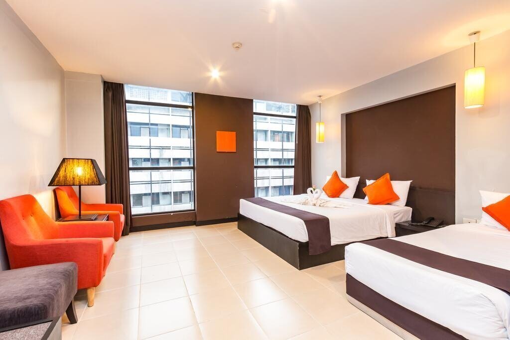 Фотография Miramar Hotel Bangkok 4*