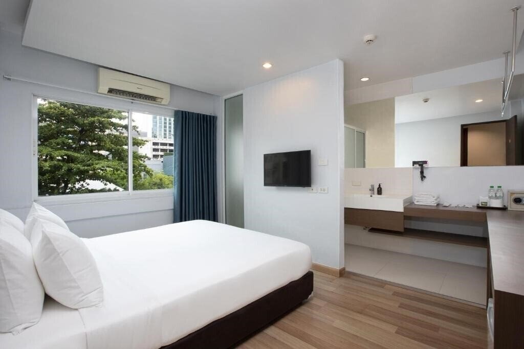 Фото Nantra Silom 3*
