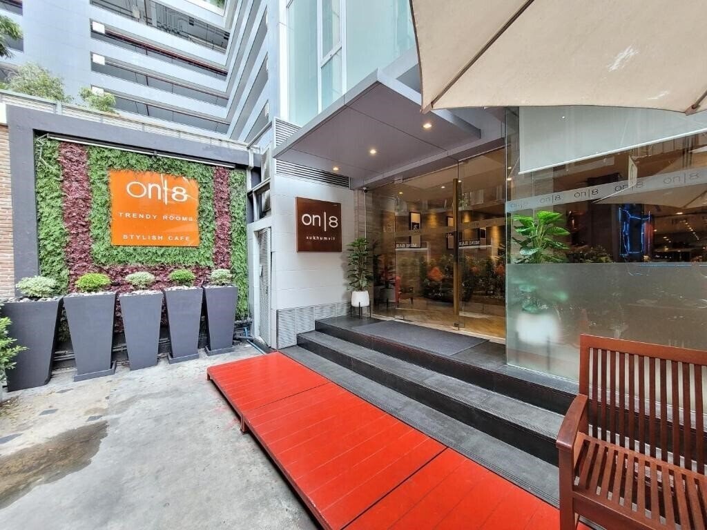 Картинка On8 Sukhumvit Nana 3*