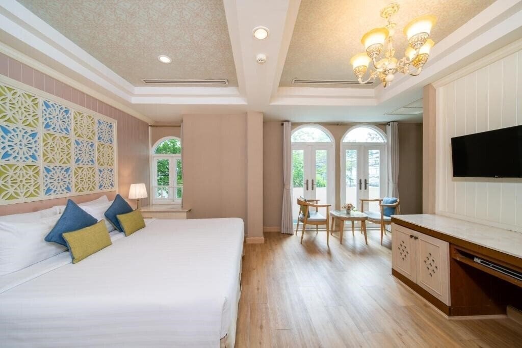 Фото Salil Hotel Sukhumvit Soi 3*