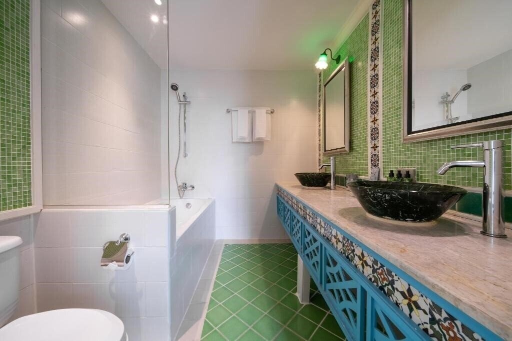 Фотография Salil Hotel Sukhumvit Soi 3*