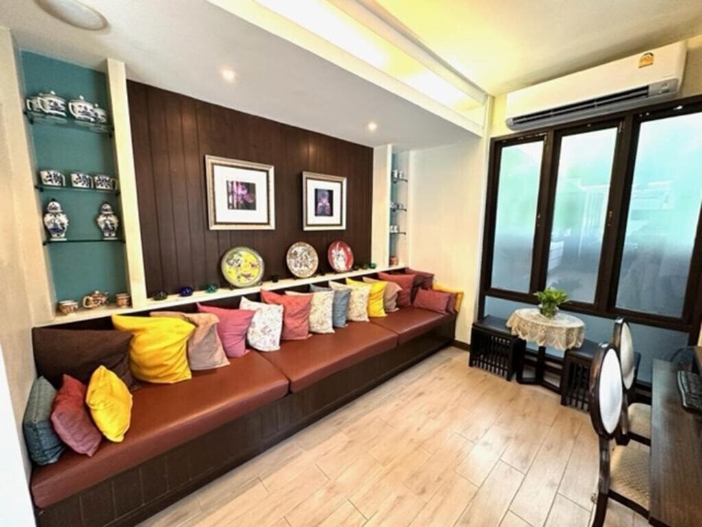 Картинка Sawasdee @ Sukhumvit Soi 3*