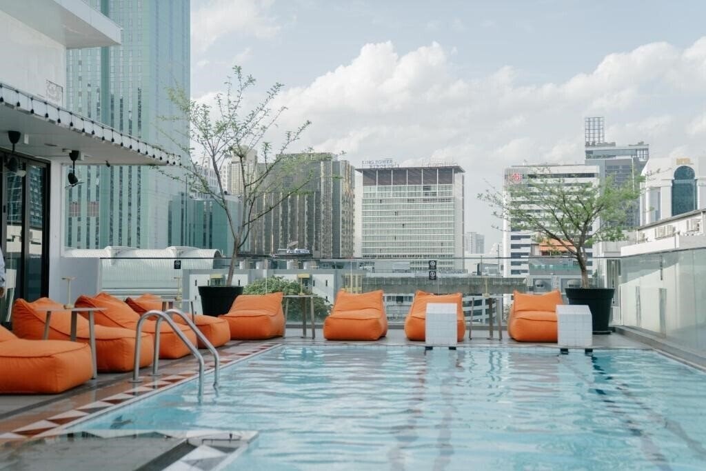 Фото Vince Hotel Pratunam 4*