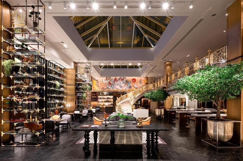 Отель Montien Bangkok 4*