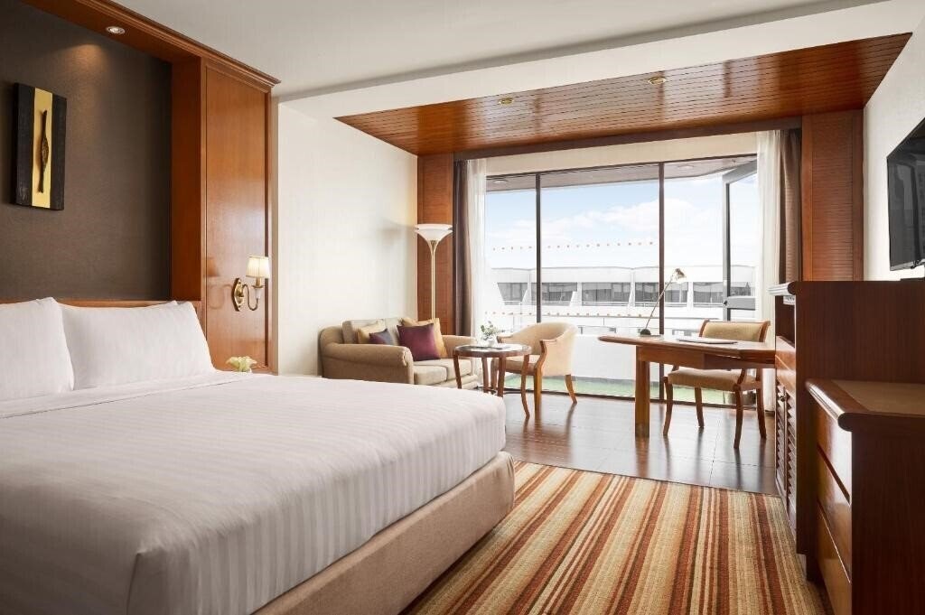 Фото Amari Don Muang Bangkok 4*