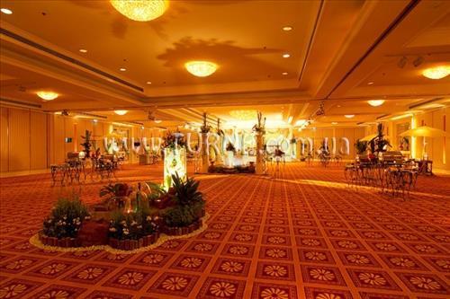 Картинка Windsor Suites Hotel Bangkok 4*