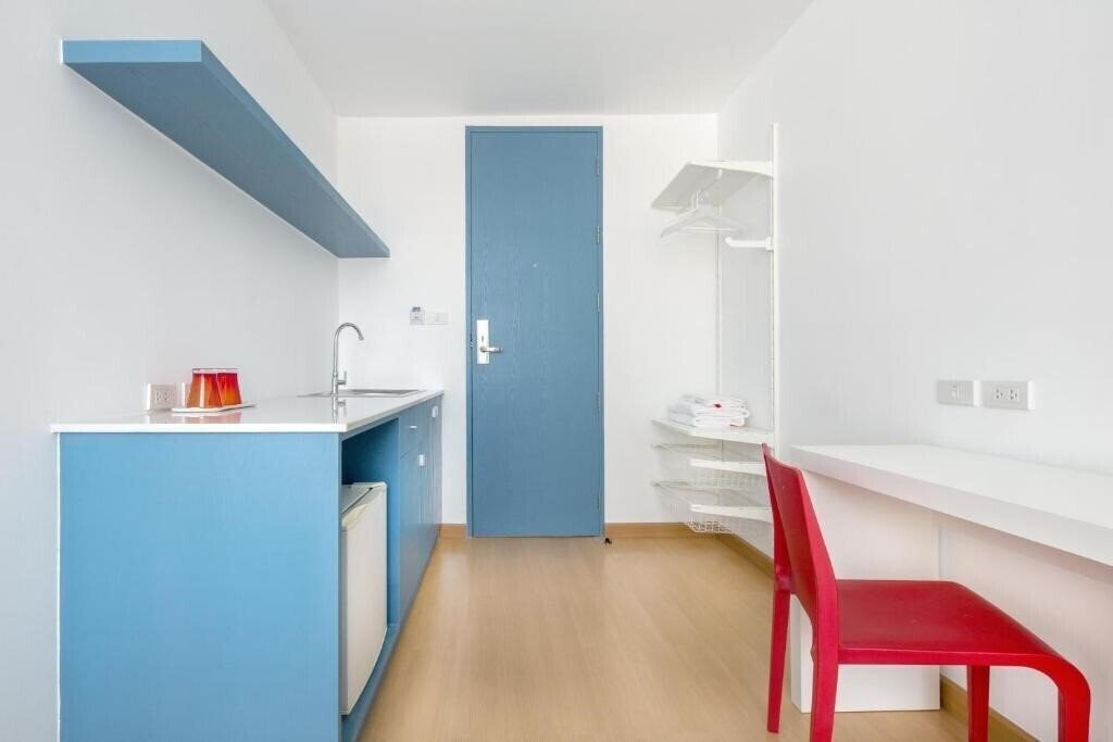 Фотография 128 room and massage bangkok 3*