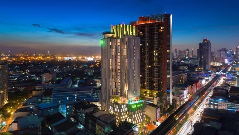 Фото Ibis Styles Bangkok Sukhumvit Phra Khanong 3*