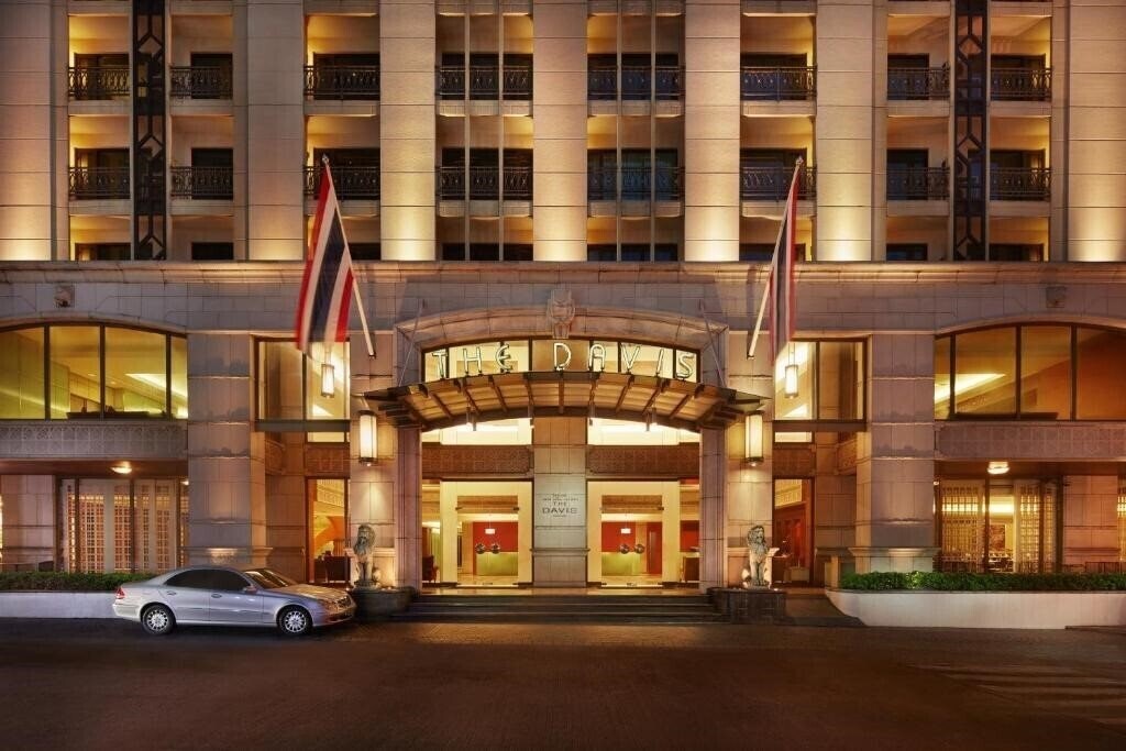 Отель Davis Bangkok 4*