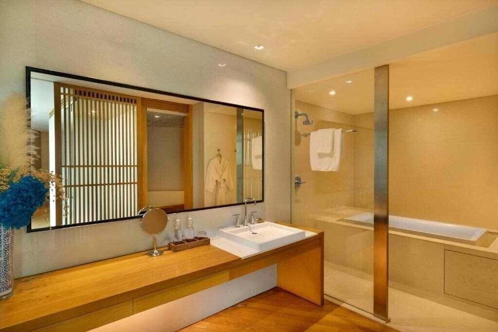 Фотография TUI BLUE Maduzi Hotel Bangkok 4*