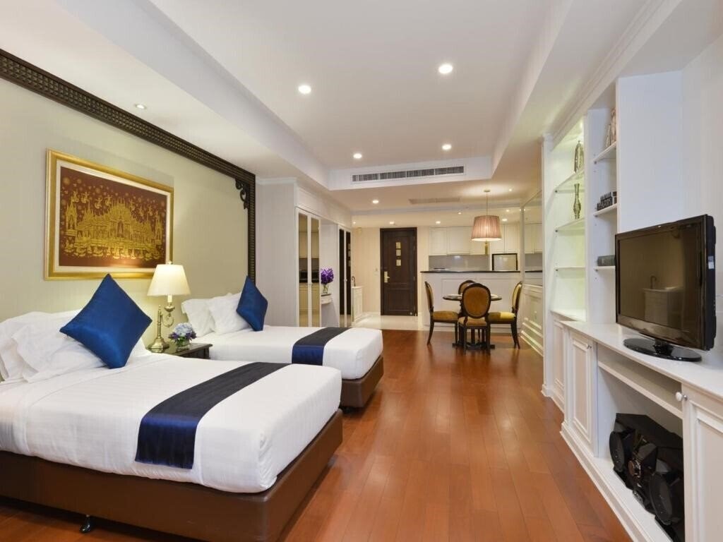 Картинка Centre Point Silom 4*