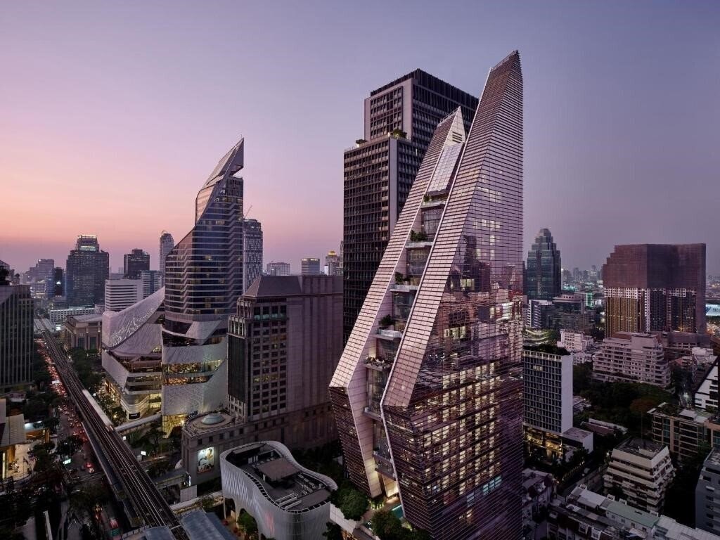 Отель Rosewood Bangkok 5*