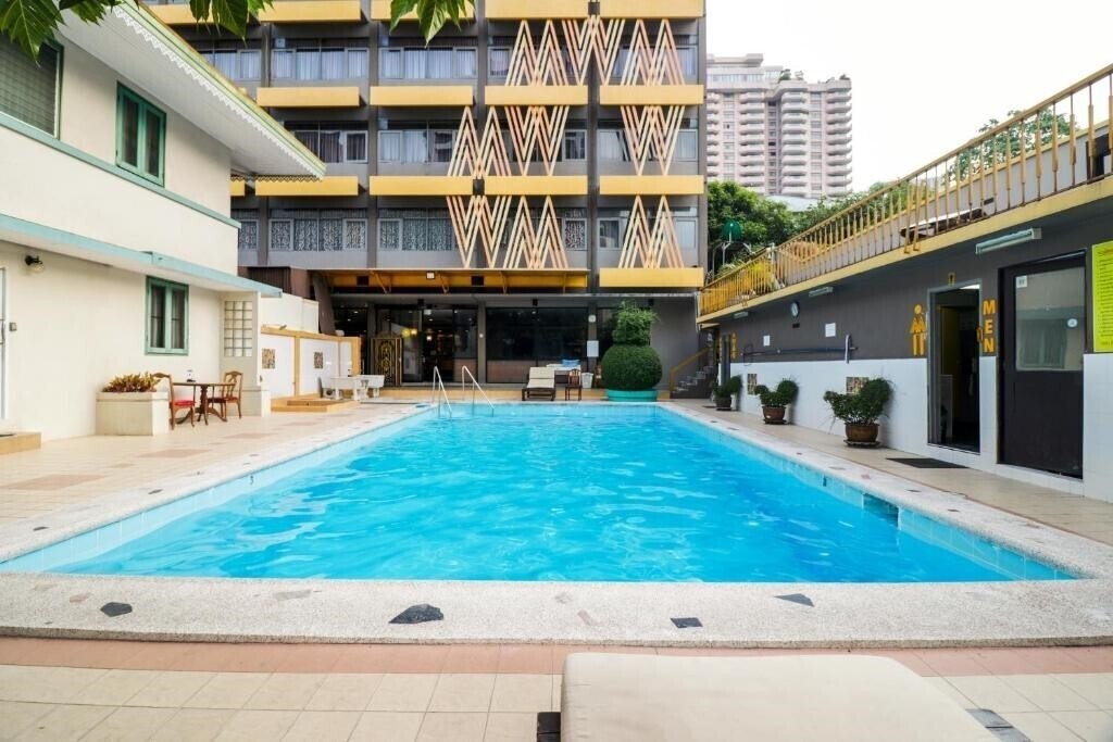 Отель Oyo Malaysia Hotel Bangkok 3*