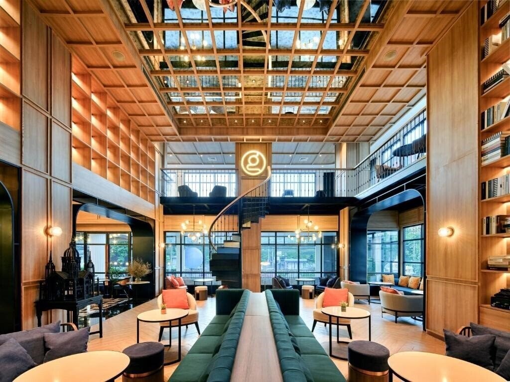 Отель The Graph Hotel Bangkok 4*