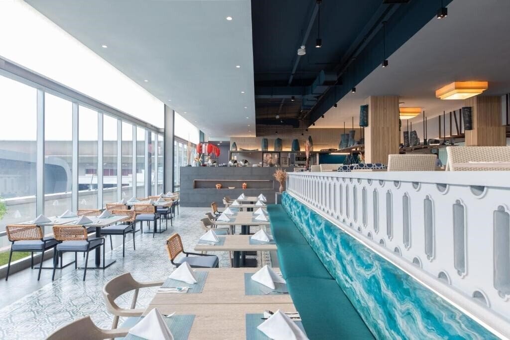 Изображение Centra By Centara Government Complex Hotel & Convention Centre Chaeng Watthana 3*