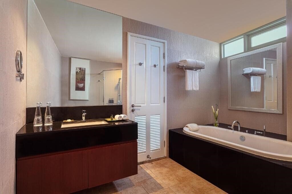 Фотография Dusit Suites Ratchadamri 5*