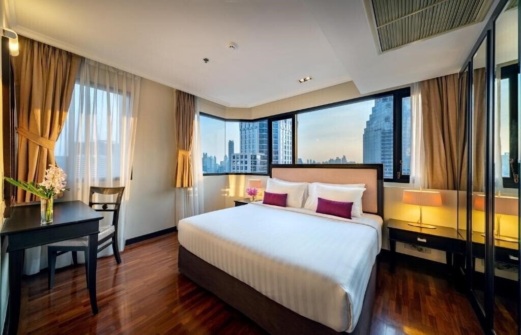 Фото Bandard Suites Silom 3*