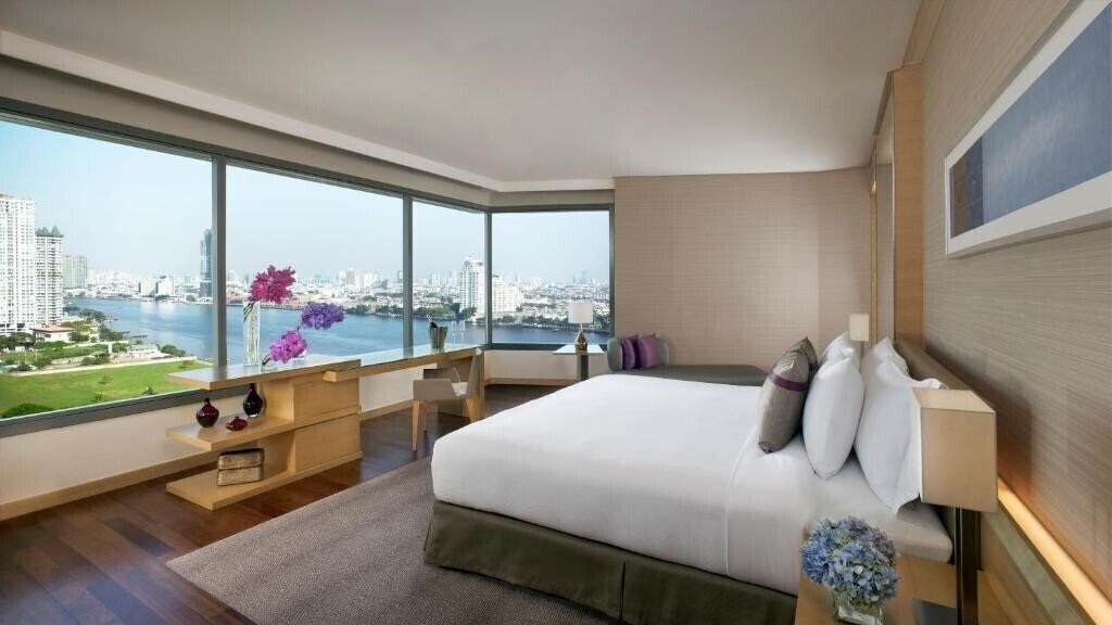 Фото Avani Plus Riverside Bangkok Hotel отель без категории