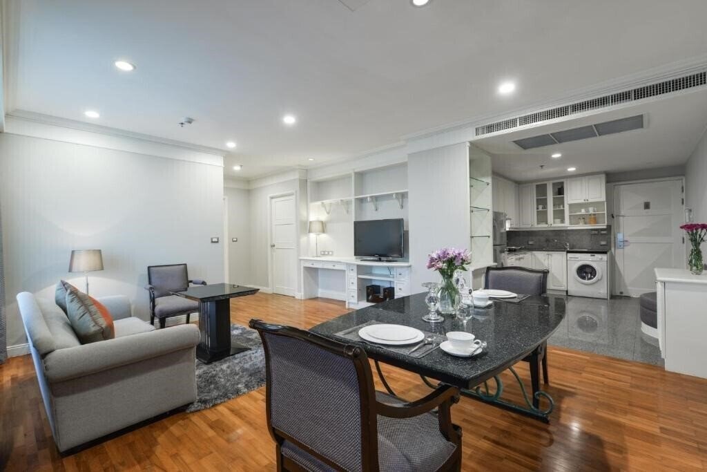 Изображение Centre Point Hotel Chidlom 4*