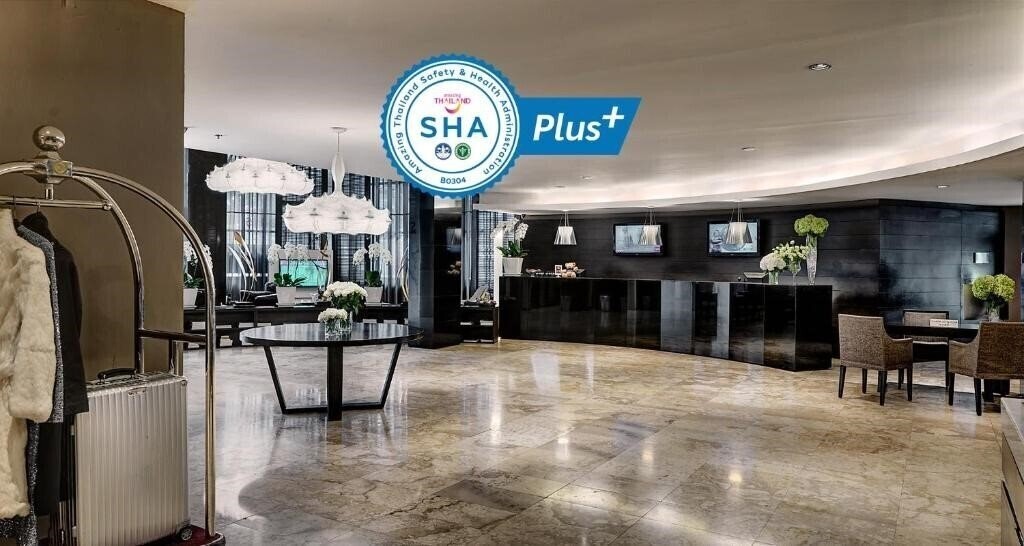 Отель S15 Sukhumvit Hotel 4*