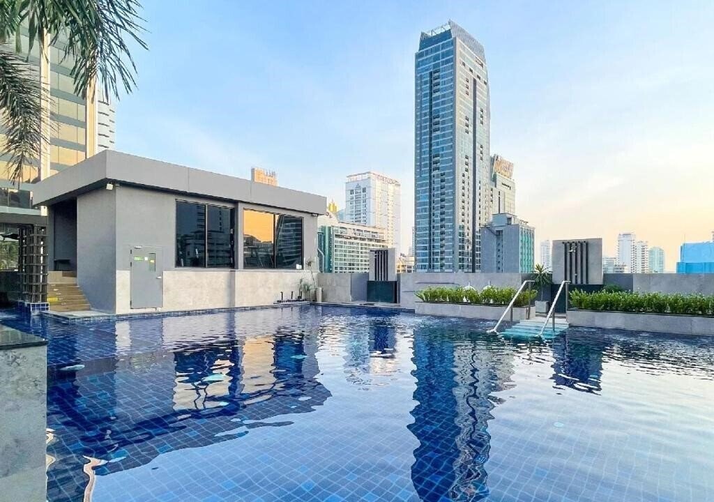 Картинка Eleven Hotel Bangkok 4*