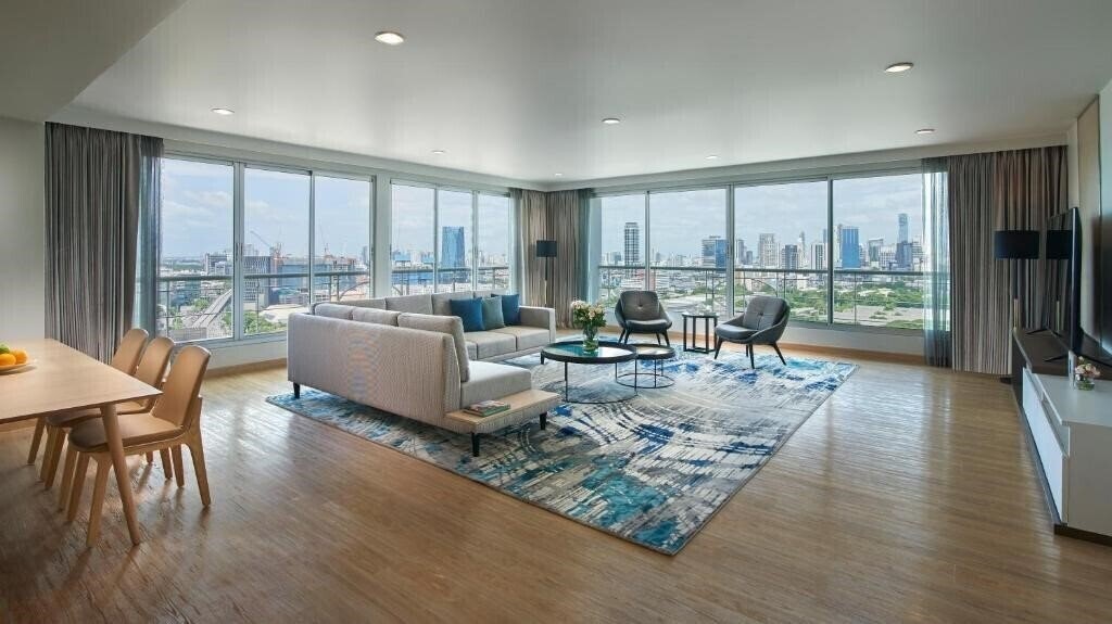 Отель Shama Lakeview Asoke Bangkok 4*