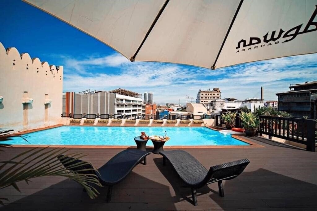 Картинка Dewan Bangkok 3*