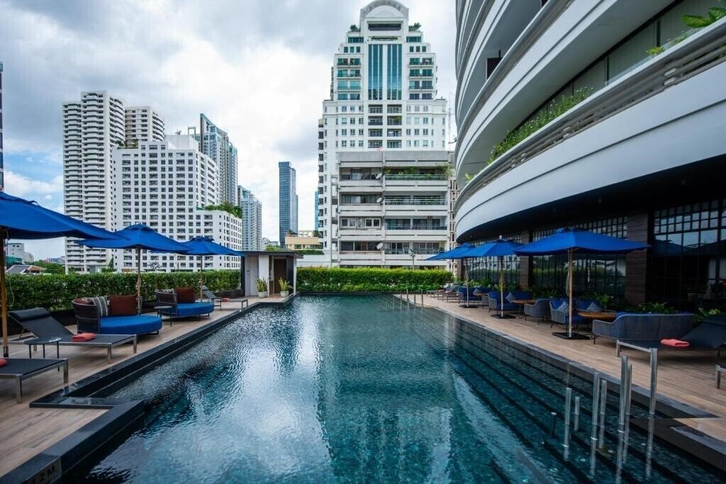 Отель Fraser Suites Sukhumvit 4*