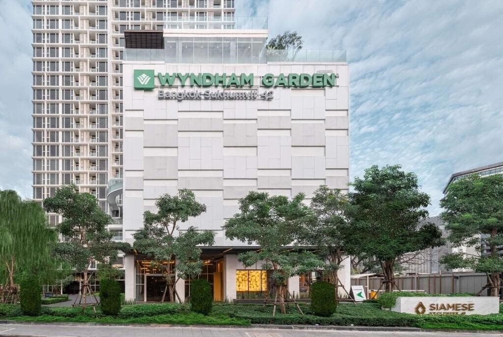 Отель Wyndham Garden Bangkok Sukhumvit 42 4*