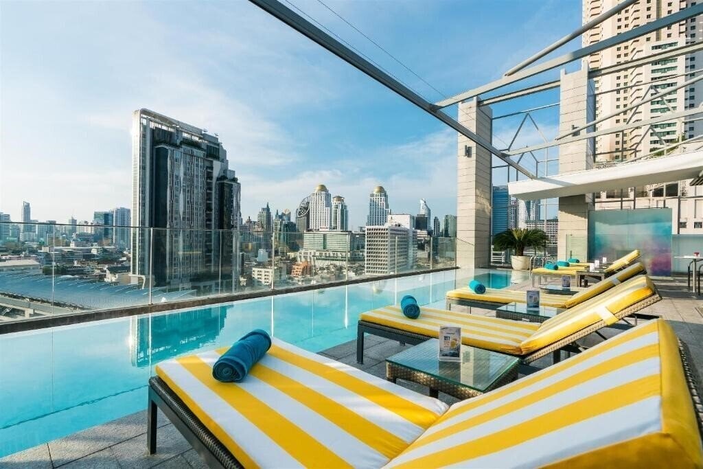 Отель Akara Hotel Bangkok 5*