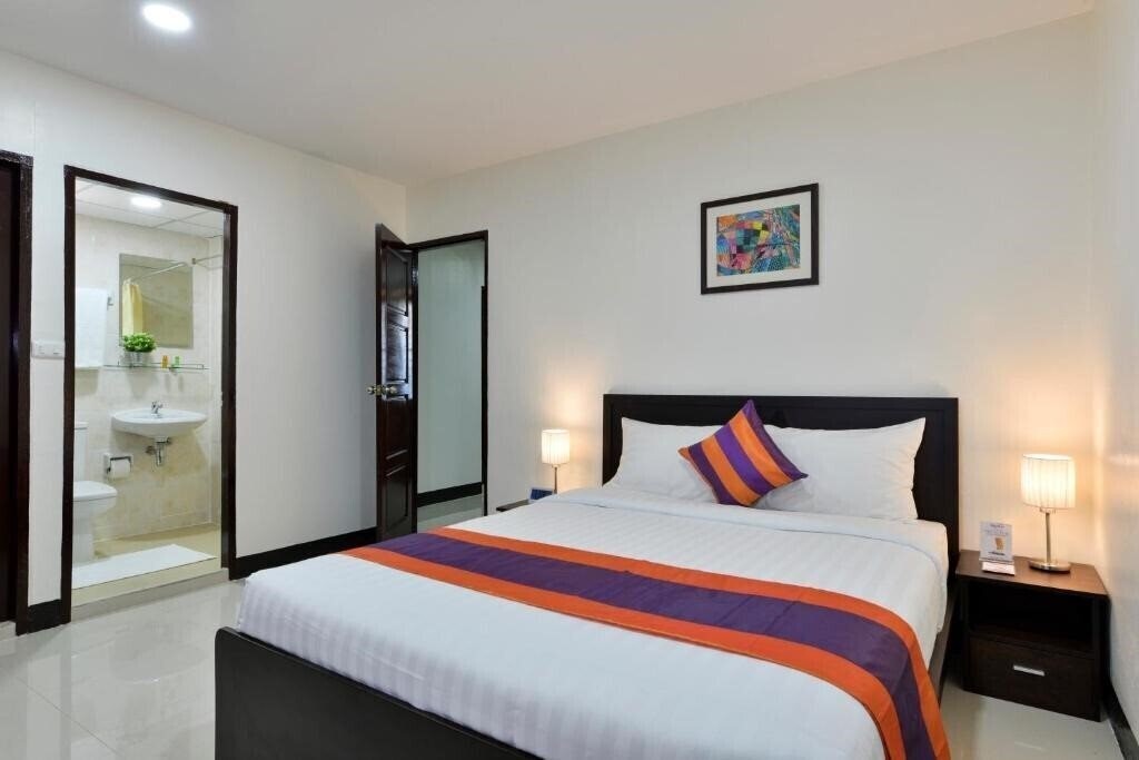 Фото Studio Residence Sukhumvit 71 3*