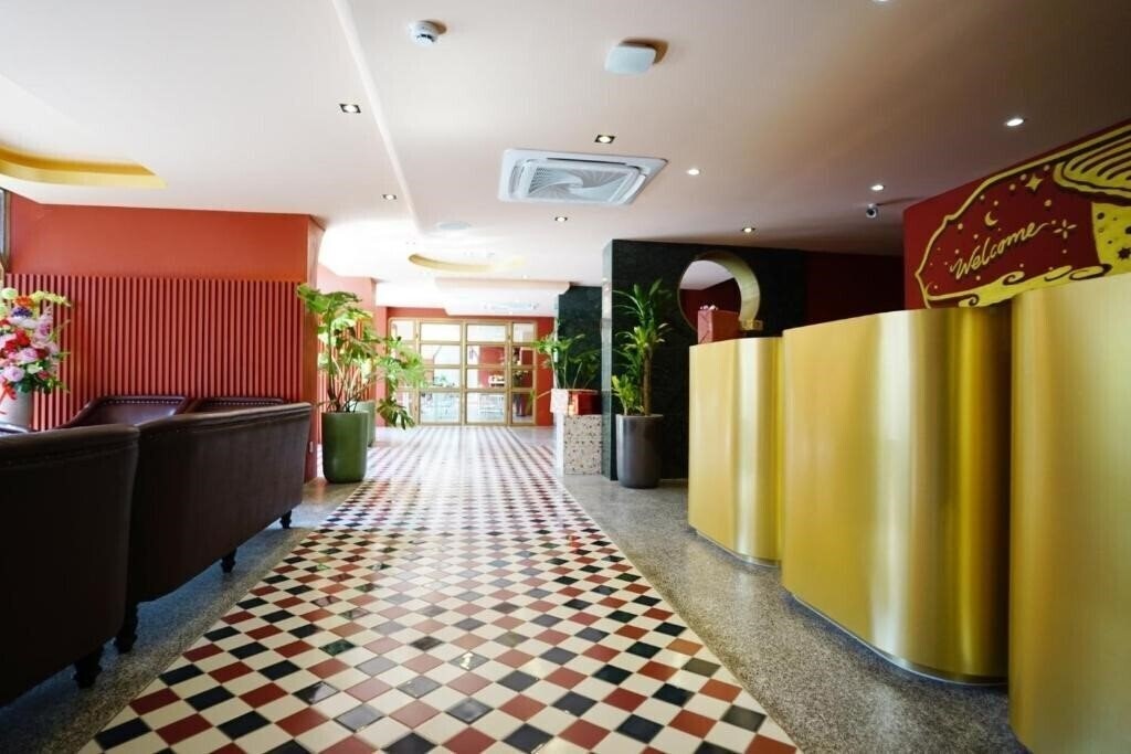 Картинка 4 Monkeys Hotel 3*