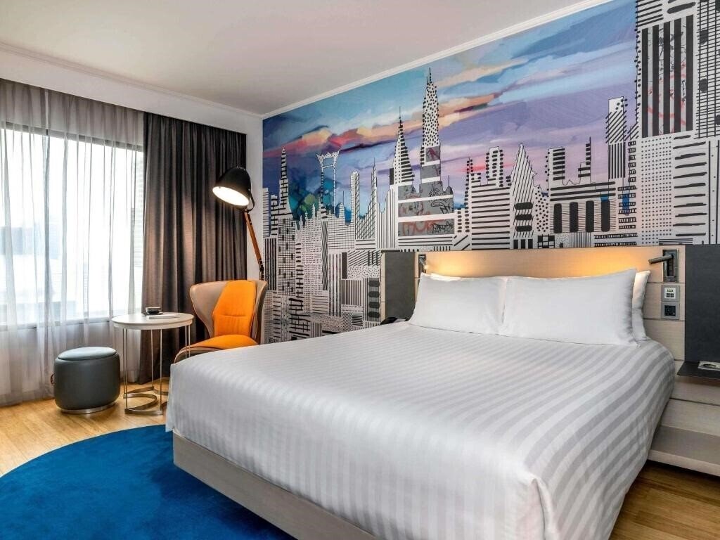 Фотография Novotel Bangkok On Siam Square 4*