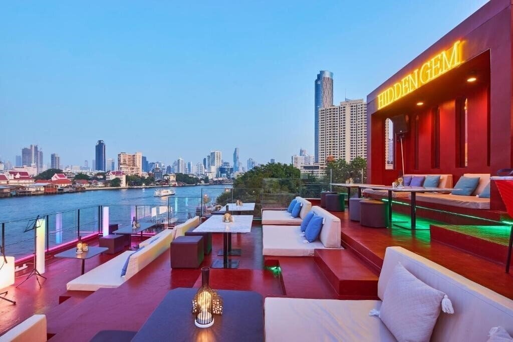 Изображение Amdaeng Bangkok Riverside Hotel 4*