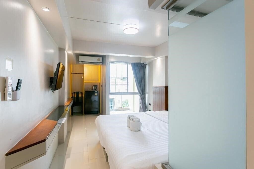 Фото A Sleep Bangkok Hotel Sathorn 3*