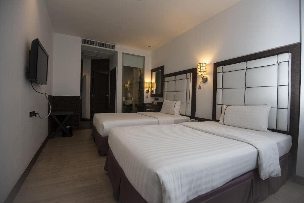 Изображение S Sukhumvit Suites 3*