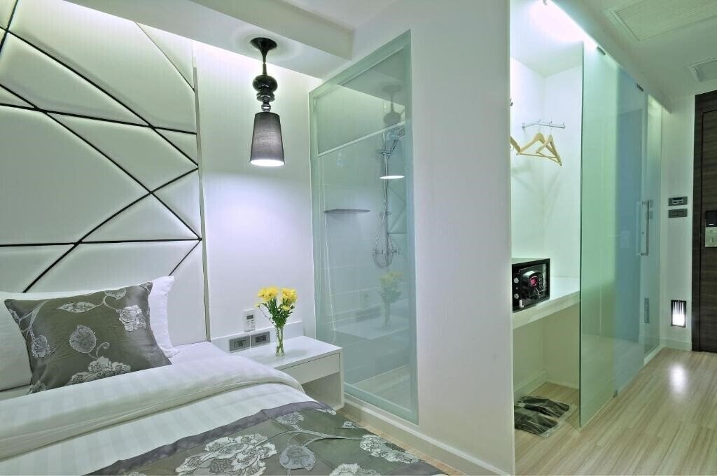 Картинка S Sukhumvit Suites 3*